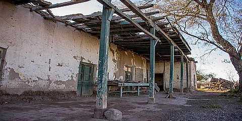 Batán de Tejeda, Mendoza. Sitio histórico colonial de confección textil para las tropas sanmartinianas, patrimonio cultural y Lugar Histórico Nacional en Las Heras. Decreto Nacional 5135.