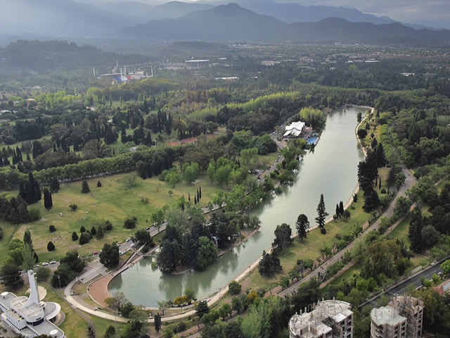 Lago del Parque General San Martin Ciudad de Mendoza Argentina