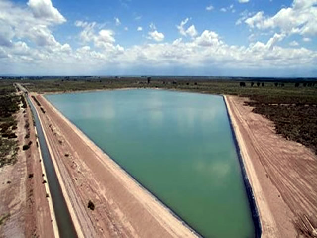 Reservorio Tres Porteñas San Martin Mendoza Argentina