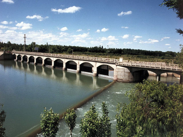 Foto: Axel y Roslie. Dique Galileo Vitali San Rafael Mendoza Argentina